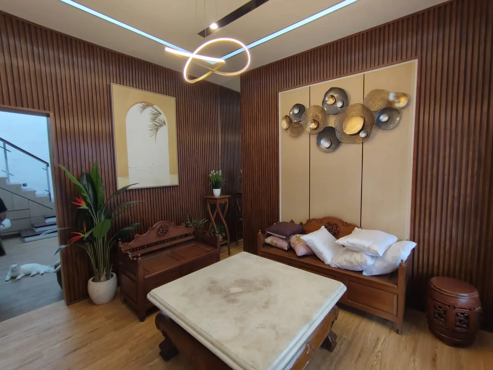 Interior, dikerjakan D'Sign Property
